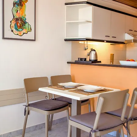 Turial Old Town Ocean View Apartmanhotel Albufeira