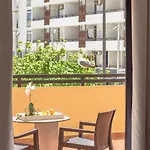 アパートホテル Turial Old Town Ocean View 3*