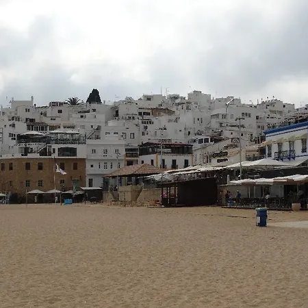 מלון דירות Turial Old Town Ocean View 3*