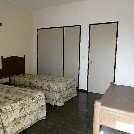 Turial Old Town Ocean View 3* אלבופיירה