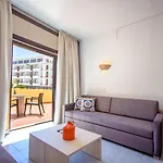 Ξενοδοχείο με διαμερίσματα Turial Old Town Ocean View 3*