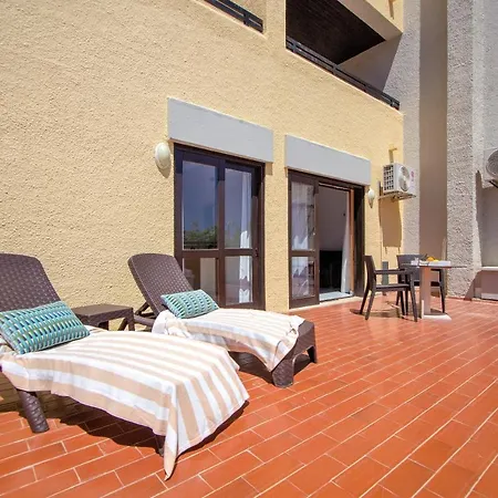 מלון דירות Turial Old Town Ocean View 3*