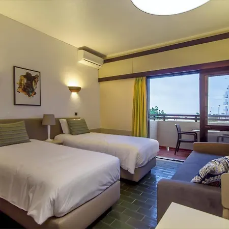 מלון דירות Turial Old Town Ocean View 3*