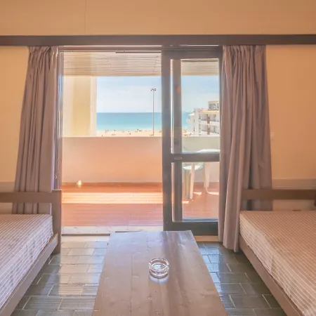 מלון דירות Turial Old Town Ocean View אלבופיירה