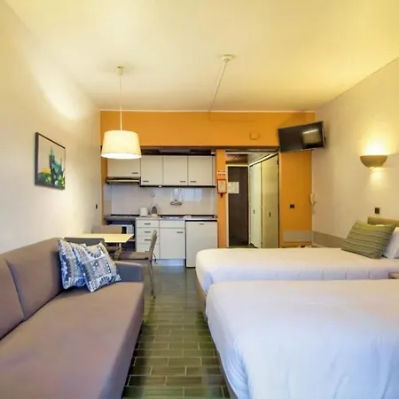 מלון דירות Turial Old Town Ocean View