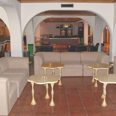 מלון דירות Turial Old Town Ocean View אלבופיירה