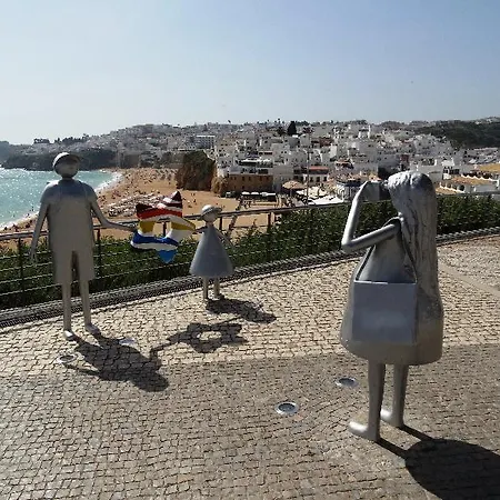 מלון דירות Turial Old Town Ocean View אלבופיירה