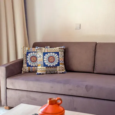 Turial Old Town Ocean View Aparthotel 3*