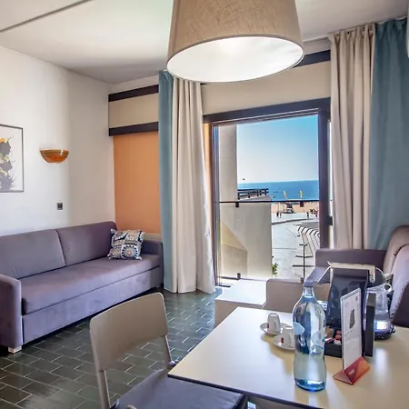 Turial Park Turísticos Apartahotel