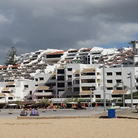 Turial Old Town Ocean View Aparthotel