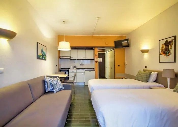 アパートホテル Turial Old Town Ocean View