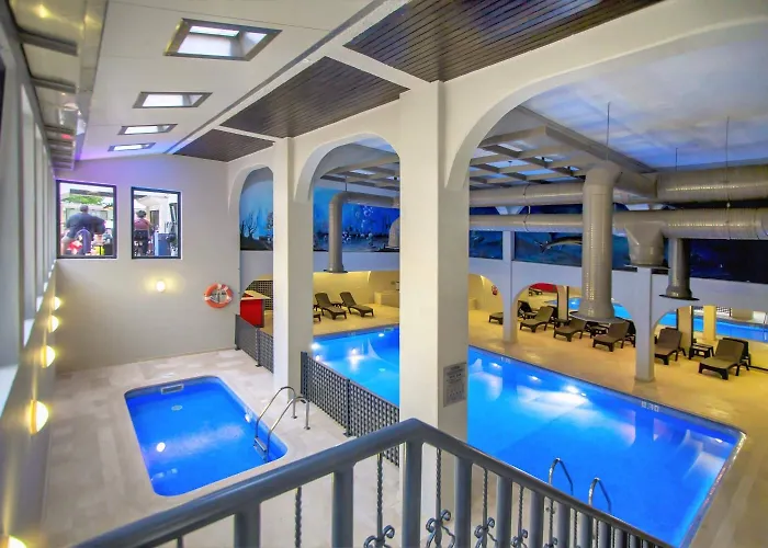 Turial Old Town Ocean View アパートホテル 3*