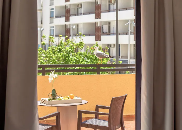 アパートホテル Turial Old Town Ocean View 3*